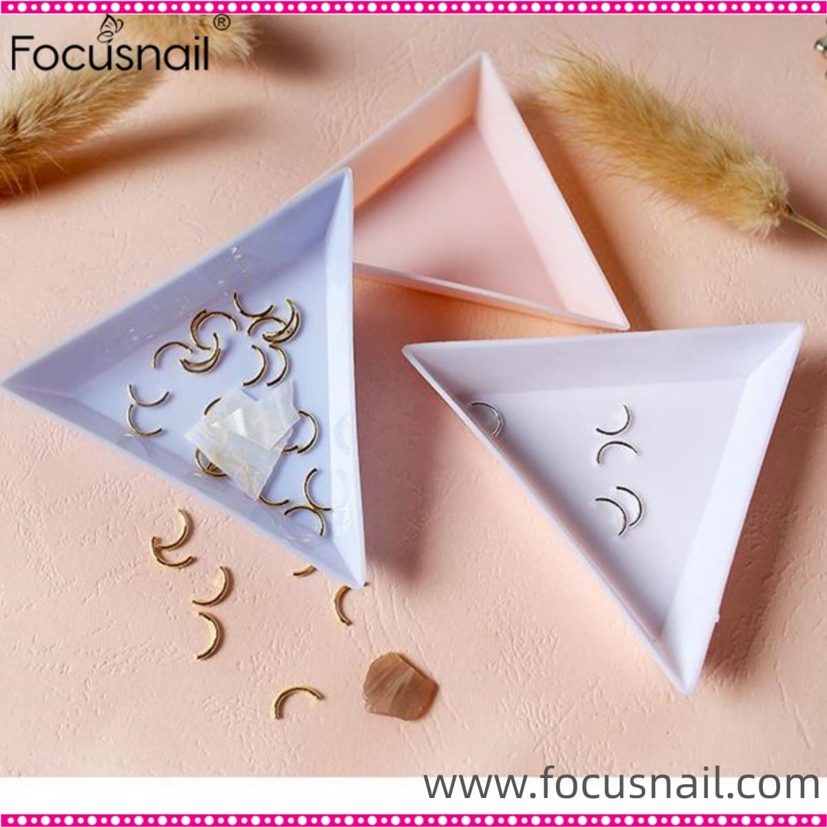 Triangle Beads Storage Plate, Jewelry Storage Tray For Nail Art, Rhinestones, Household Jewelry Accessories Organizer For Bedroom, Bathroom, Office, Desktop, Vanity, Home, Dorm