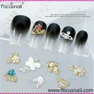 Made of shiny alloy, 3 D alloy nail ornament is just one to decorate your nails more elegant and stylis
